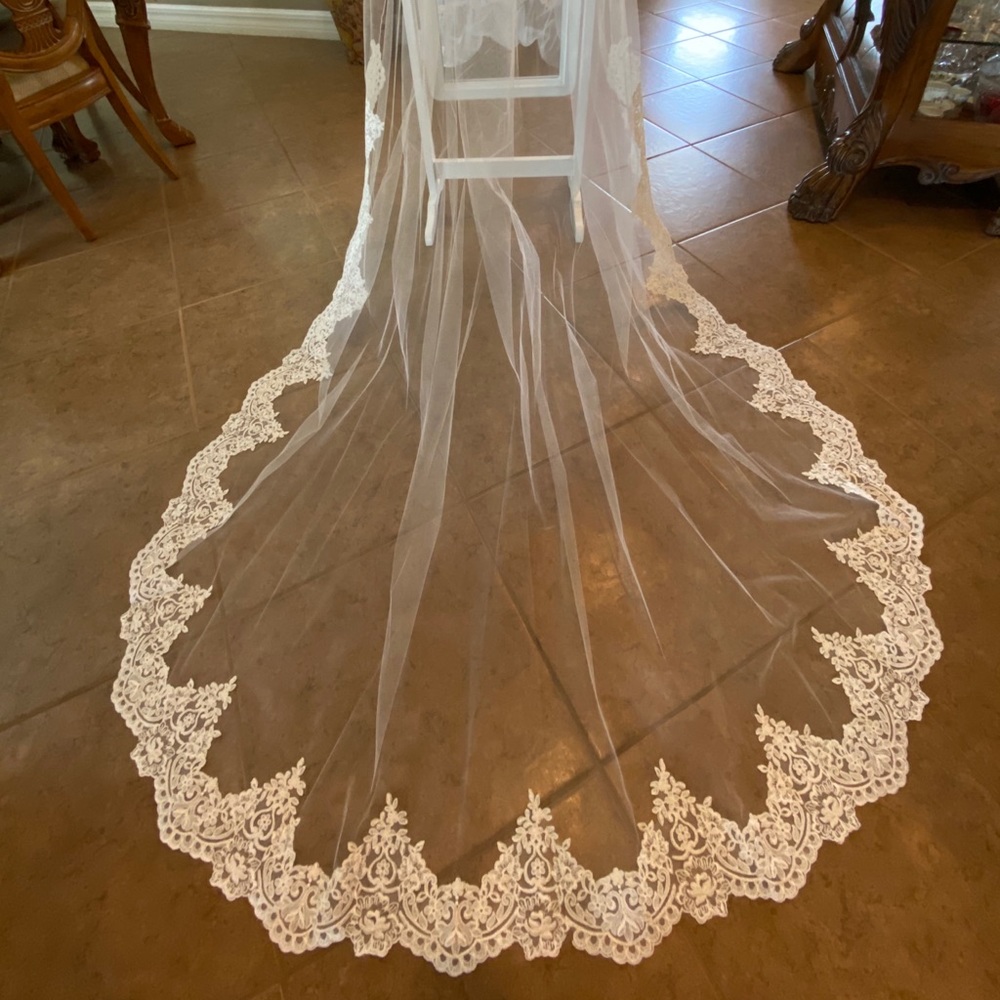 Wedding Veil - Cathedral